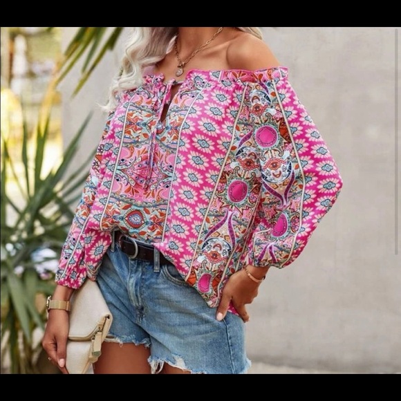 🎉HOST PICK🎉 💢LAST 1💢 gorgeous pink boho floral print blouse - Picture 2 of 3